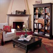 Книжный шкаф и журнальный столик для гостиных из коллекции Decor