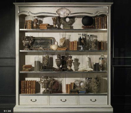 Книжный шкаф с открытыми полками и тремя ящиками