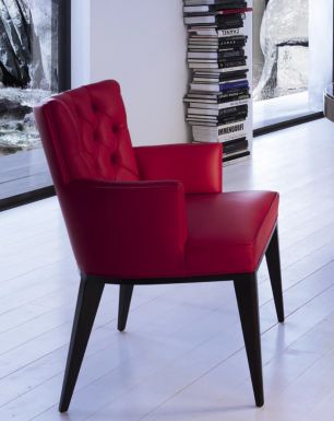 Комфортное кресло Dolly