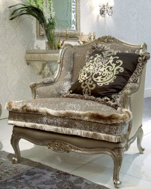 Комфортный стул Clementine из коллекции Aurea