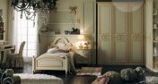 Комната для девочки в классическом стиле из коллекции CAMERETTE