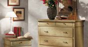 Комод и ночной столик в комплекте