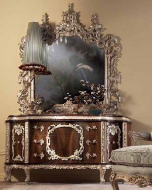 Комод и зеркало из коллекции REGENCY