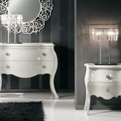 Комод и тумбочка CHARME в белой лакировке