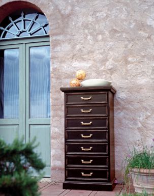 Комод с выдвижными ящиками из коллекции Decor