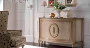 Комод в светлых тонах из коллекции Venezia