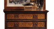 Комод в классическом стиле