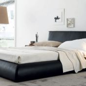 Комплект для спальни от Bimax с кроватью MOON в черной эко-коже