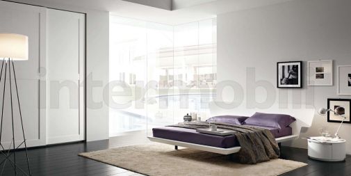 Комплект с круглыми тумбочками Mercantini