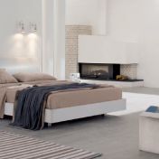 Композиция для спальни от Bimax с кроватью Scarlet в белом цвете