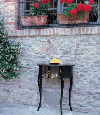 Консоль для гостиной в черном лаке из коллекции Decor