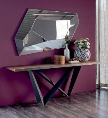 Консоль в цвете дерева