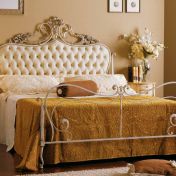 Кованая двухспальная кровать ZEUS