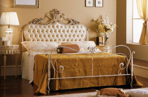 Кованая двухспальная кровать ZEUS