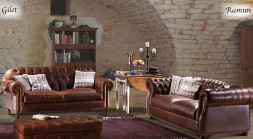 Кожаный коричневый диван