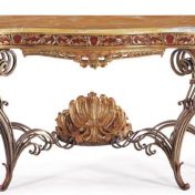 Красивая консоль для гостиной.