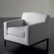 Кресло с подлокотниками, в обивке из ткани Kelly