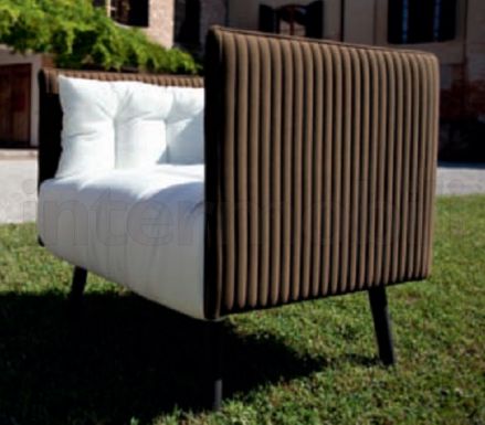 Кресло для гостиной из коллекции Niki