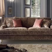 Кресло, мягкие диваны и пуф из коллекции Lady