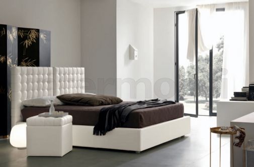 Кровать Poissy в современном стиле