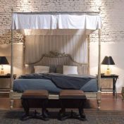 Кровать с балдахином