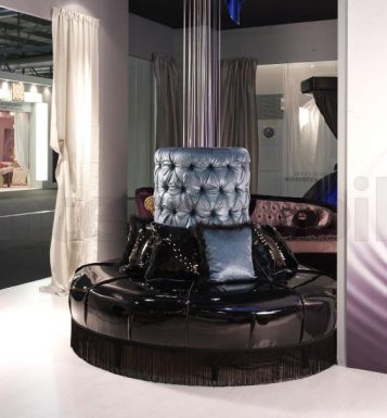 Круглый диван от Morello Gian Paolo.