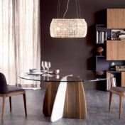 Круглый стеклянный стол