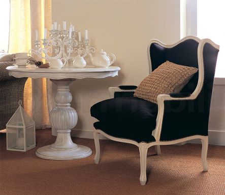 Круглый стол Matilde и мягкое кресло Ludovica