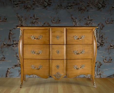 Комод Maintenon