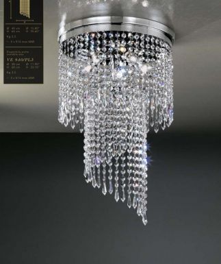 Люстра из каскада подвесок