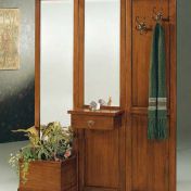 Мебель для прихожей от итальянского производителя