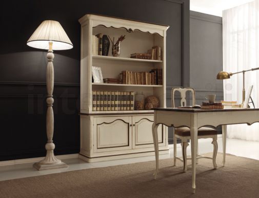 Мебель для кабинета в белых тонах