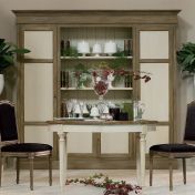 Мебельный гарнитур Claire для столовой