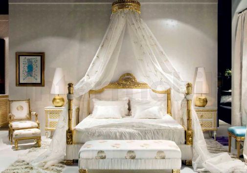 Мебельный гарнитур для спальни.