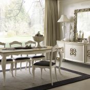 Мебельный набор в классическом стиле для столовой