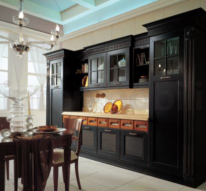 Миниатюрная кухня в темном лаке из коллекции Opera