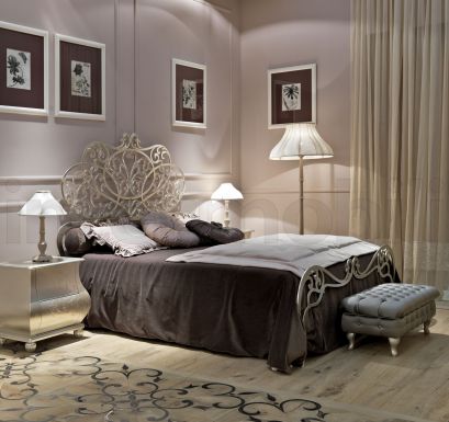 Модель для спальни в классическом дизайне