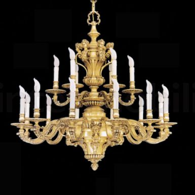 Люстра в античном стиле