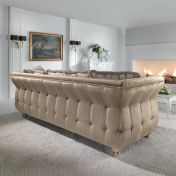 Мягкая мебель из классической коллекции UDEEN