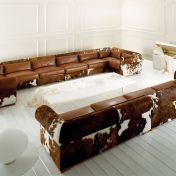 Мягкие диваны, кресло и пуф из коллекции PICCADILLY