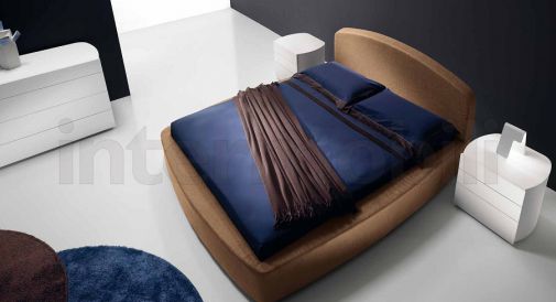 Набор для спальных комнат Mercantini с кроватью PEGASUS