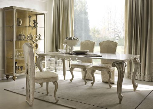 Набор для столовой от итальянской фабрики