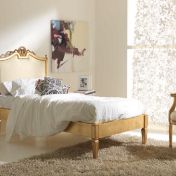 Набор для спальни в классическом стиле с односпальной кроватью