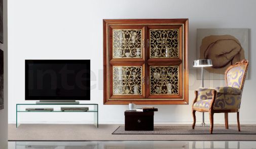 Набор мебели для гостиной из массива дерева.