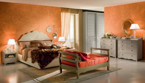 Набор мебели для спальной комнаты.