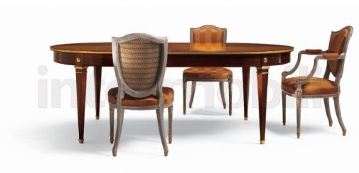 Набор столовой мебели.