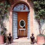 Напольная ваза из коллекции Vogue