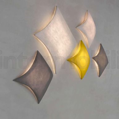 Настенный светильник в форме воздушного змея