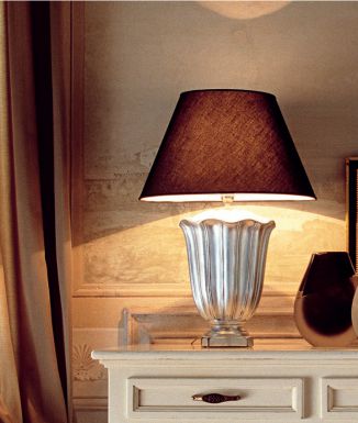 Настольная ваза с оригинальным дизайном от Tonin Casa