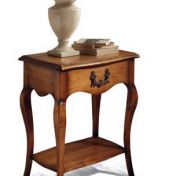 Небольшой комод от итальянского бренда